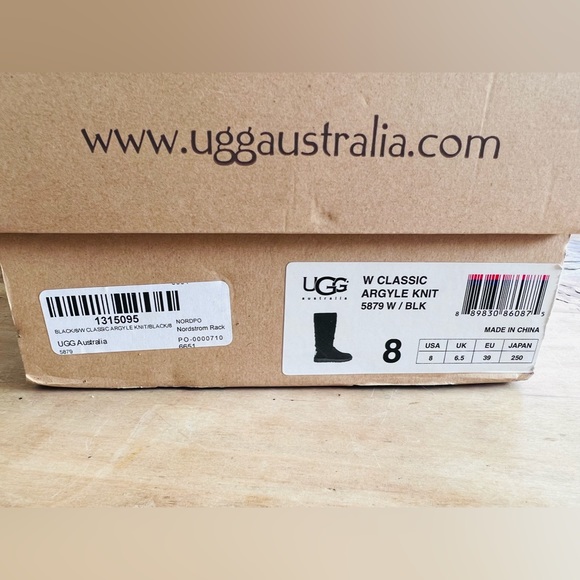 UGG Australia Classic Argyle Knit Boot Size8 USA 6.5 UK 39 EU - Picture 11 of 11